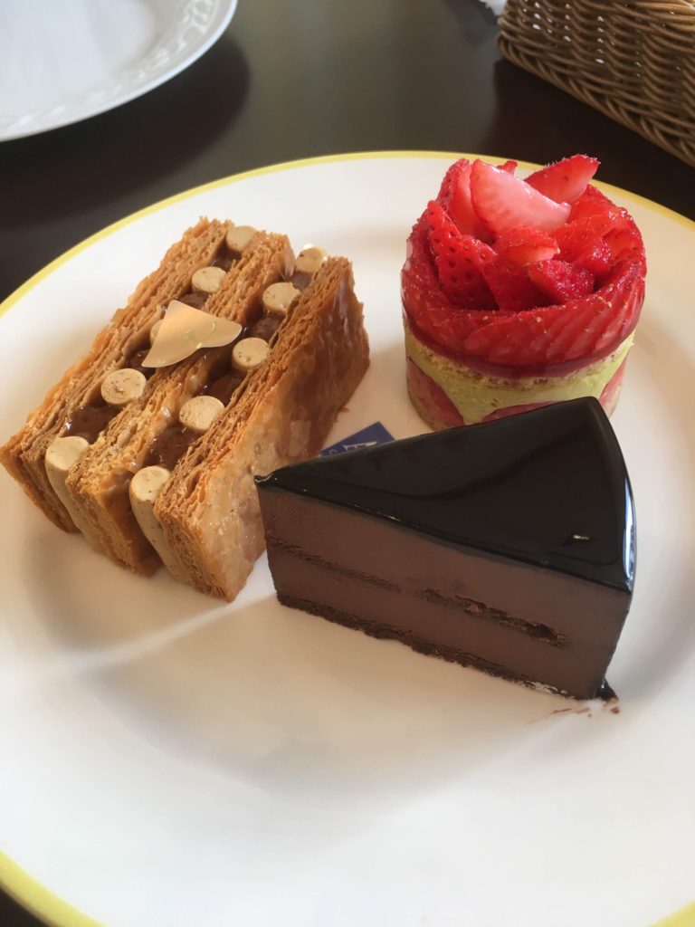 四谷 カフェミクニズのケーキたち スカイラーのスイーツブログ